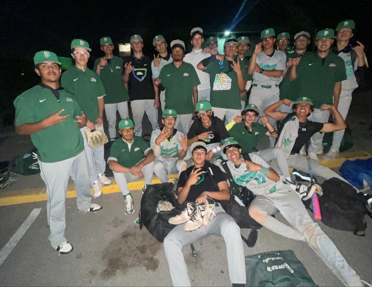 MONTWOOD RAMS BASEBALL⚾️🏈Coach Romo tweet media