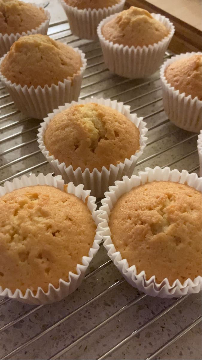 Flonya Jaquelina tweet media