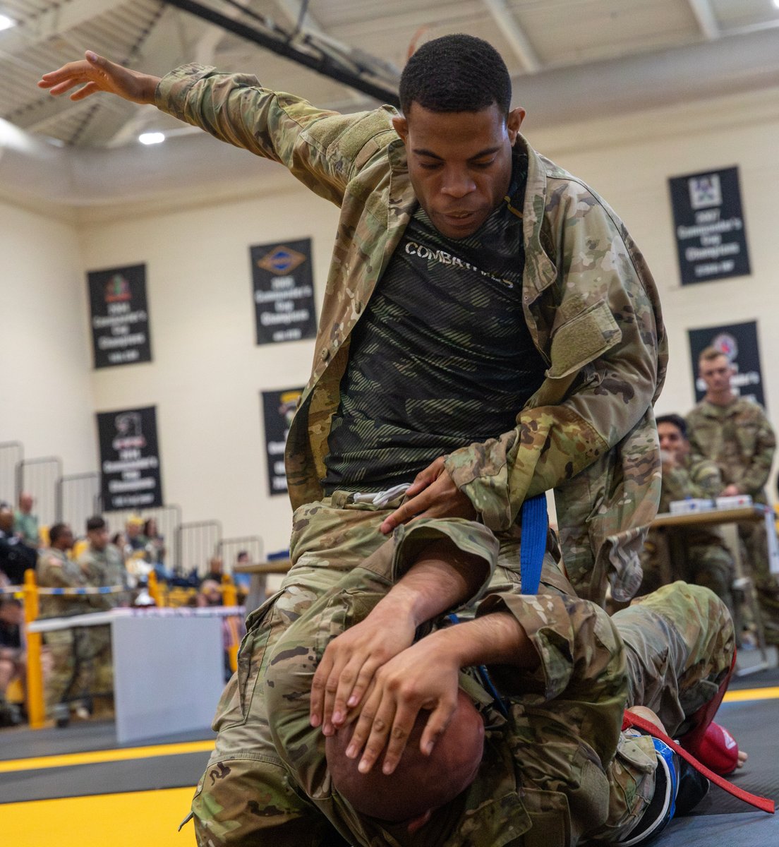 4th Infantry Division tweet media
