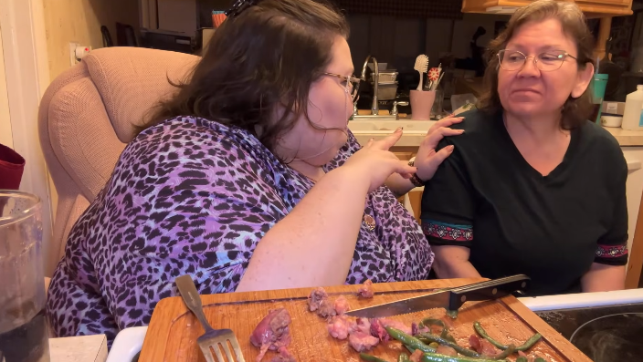 NikiTeaaa tweet media