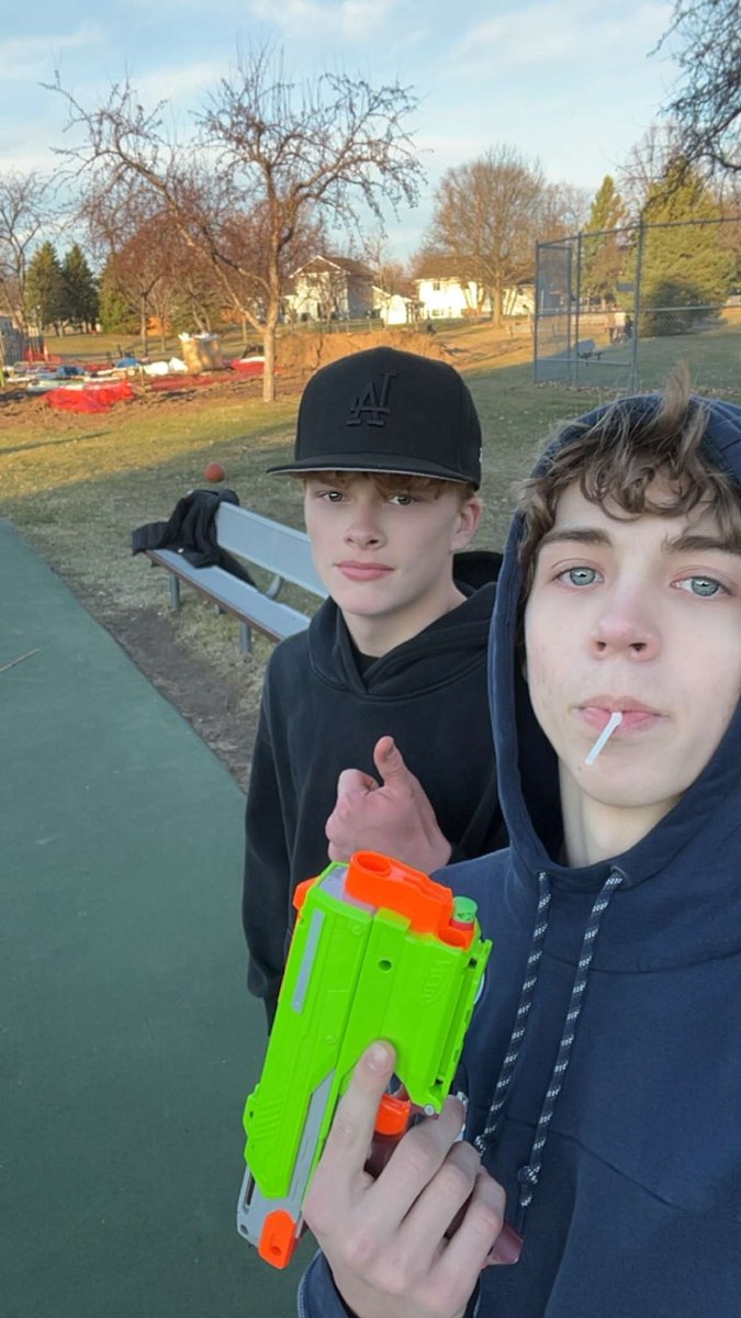 Dialed 3pm nerf tweet media