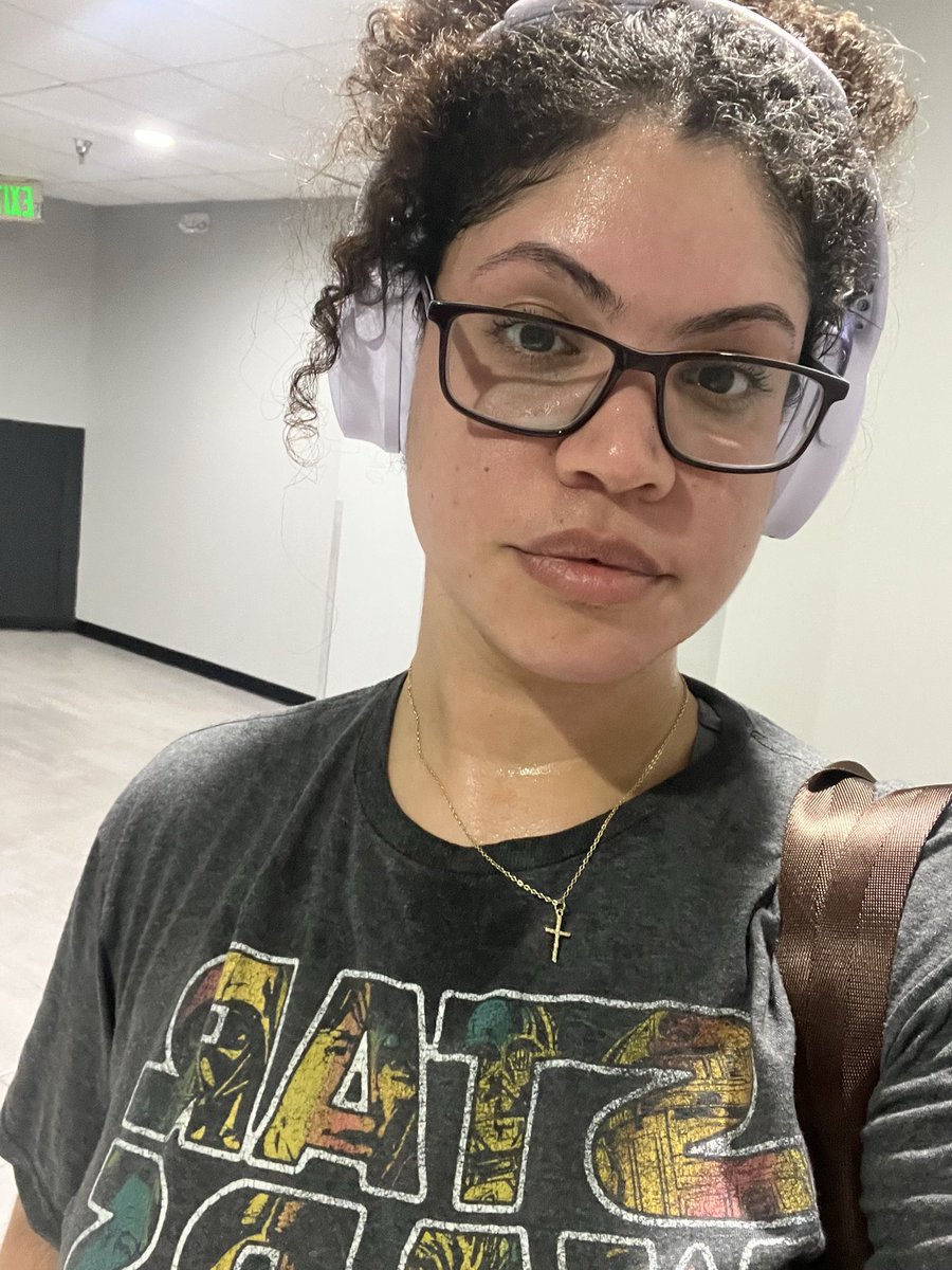 Jen 💫 tweet media