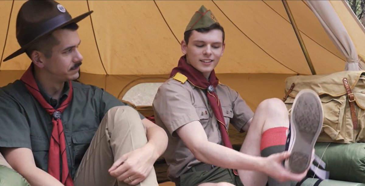 ConverseFkr's tweet photo. If you have to take your sneakers off, keep them within sniffing distance
#ScoutBoys #gaysneakers #sneakerfetish #gayConverse #ConverseFetish https://t.co/qazzzPU1VX