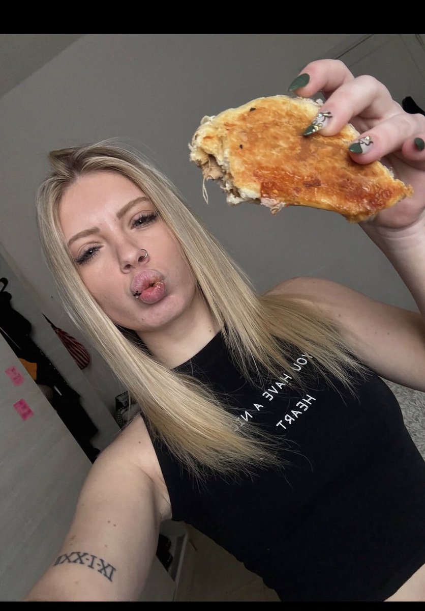 Brittany alex tweet media