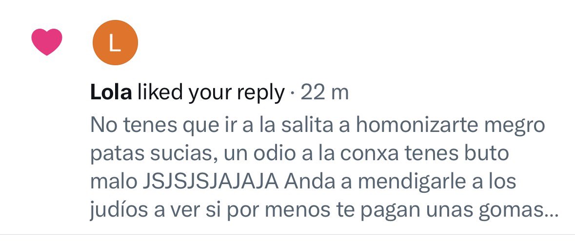 Selina Kyle tweet media