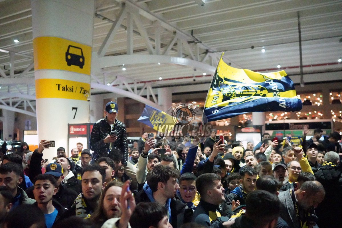 🇹🇷𝕸𝖚𝖍𝖆𝖒𝖒𝖊𝖙_𝕰𝖓𝖊𝖘 (KırıkLens) tweet media