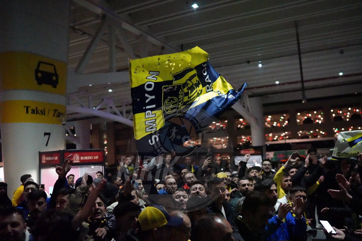 🇹🇷𝕸𝖚𝖍𝖆𝖒𝖒𝖊𝖙_𝕰𝖓𝖊𝖘 (KırıkLens) tweet media