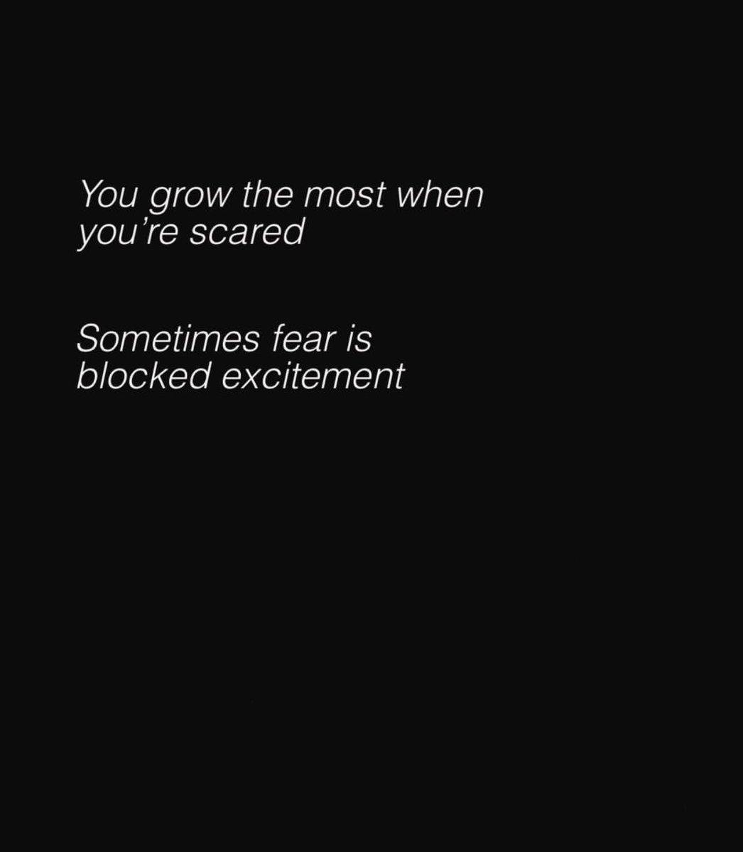 Mini Archillect tweet media