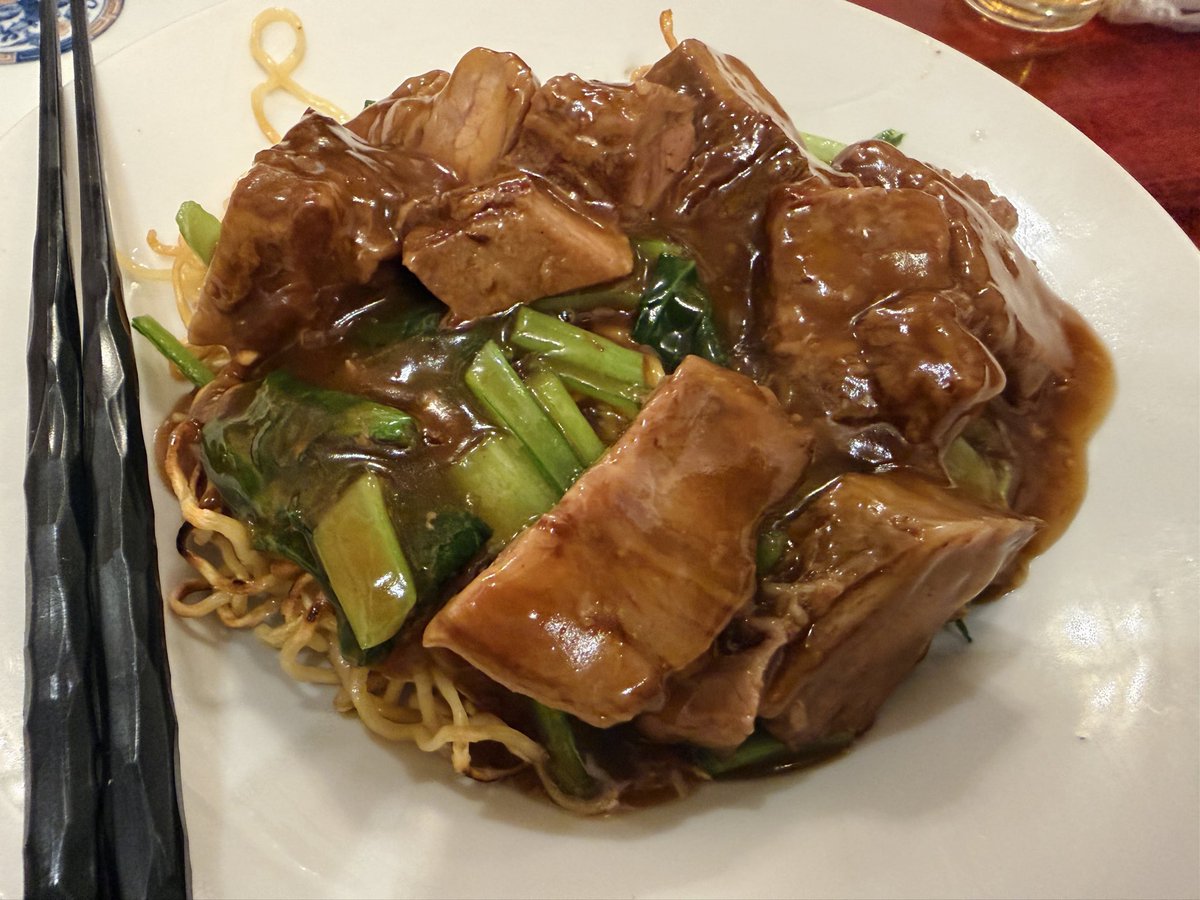 小林 佳 tweet media