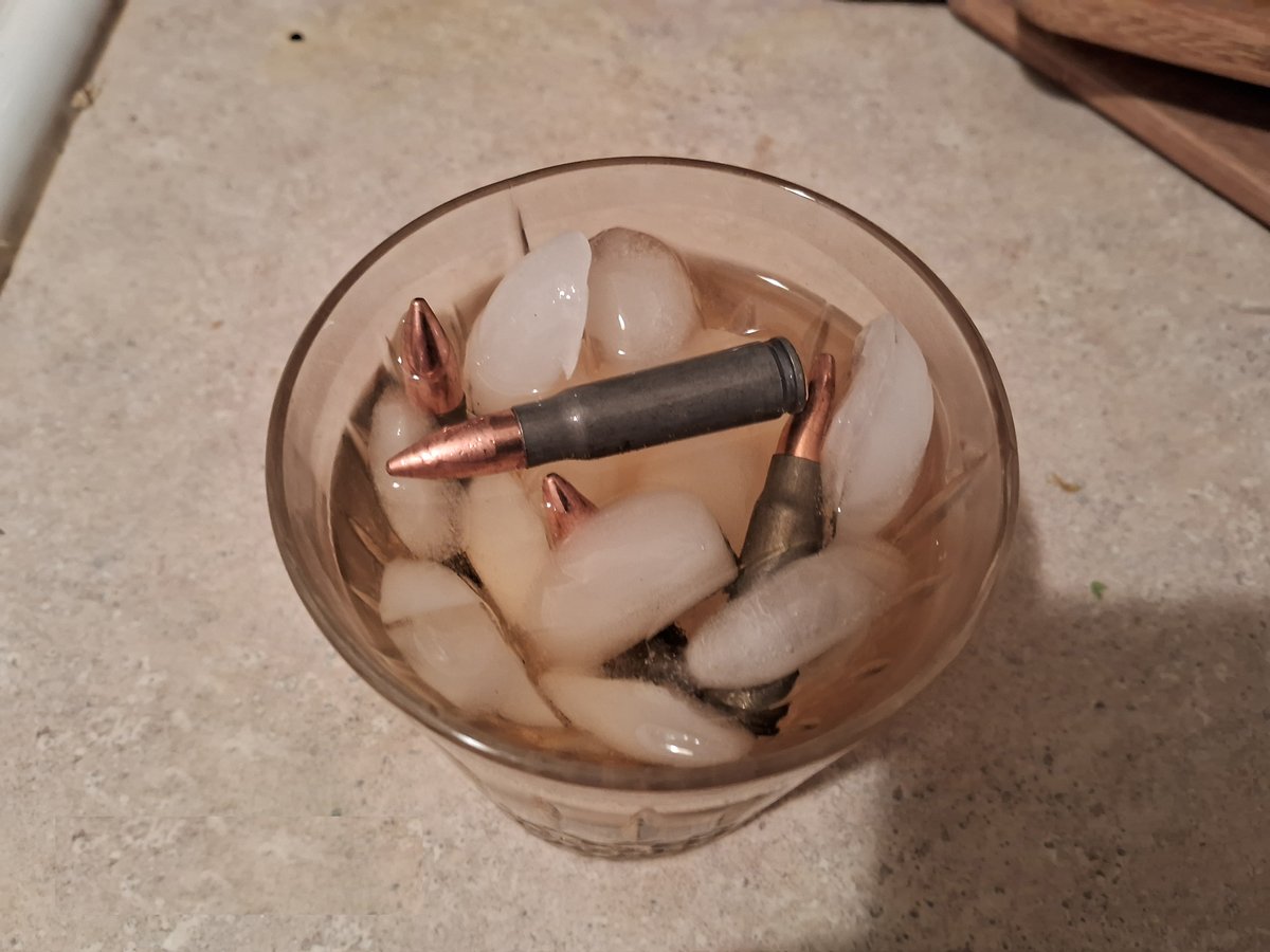 Hollye Merton tweet media