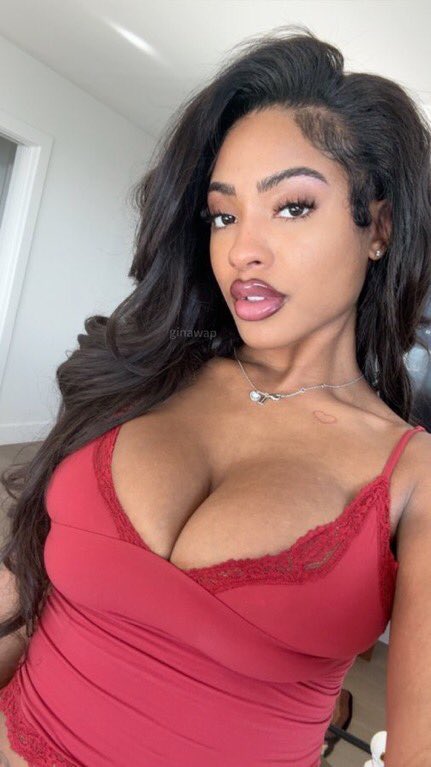 Freyas’s cutie slut tweet media