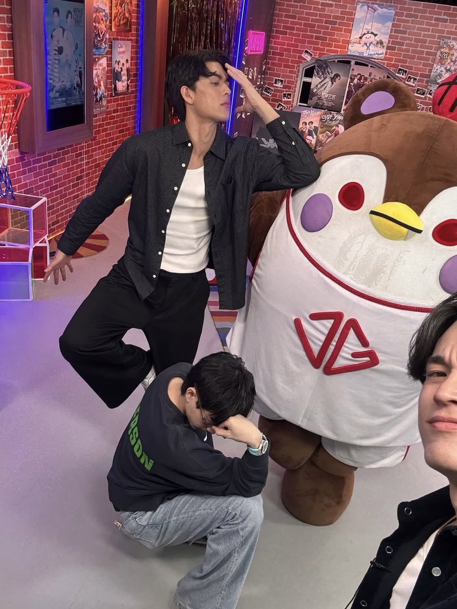 𝐉oss. tweet media