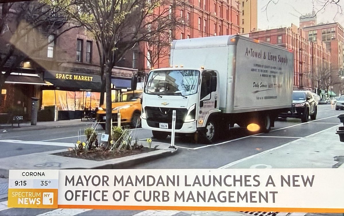 LoveYourStreetTree tweet media
