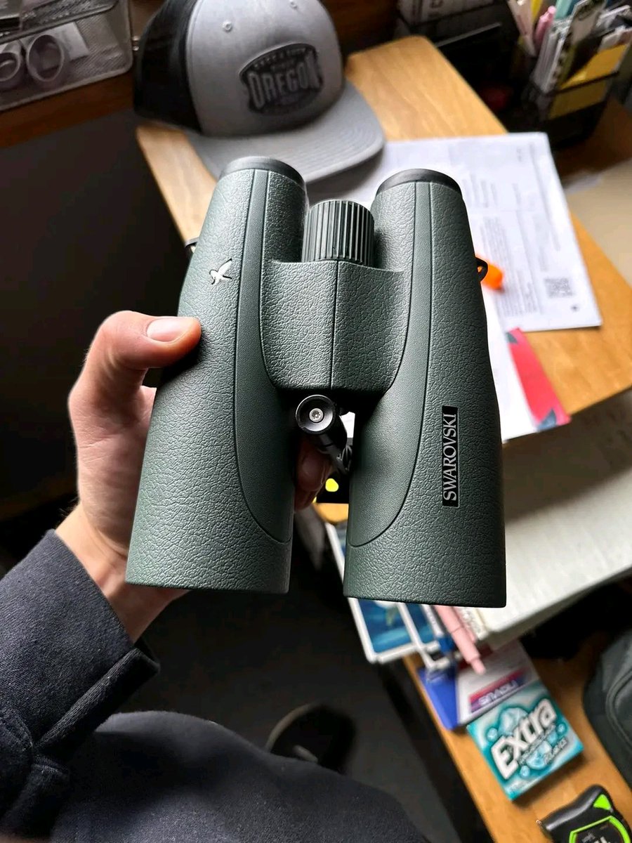 DrinkersBourbon's tweet image. Swarovski SLC 15x56
Great Condition, freshly refurbished by Swarovski last year. Works flawlessly ✅️ 

$2000 shipped

#hunting #adventure #lfl #outdoors #hiking #shooting #wildlife #fishing #fish #camping #outdoor #wild #hunting #guns #edc #deer #knife #hunter #outdoorlife