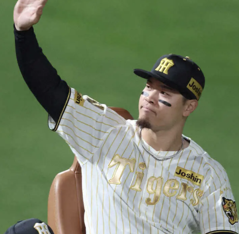 佐藤輝明 (2026) 打 率 .364 セ・リーグ1位 安打数 16 セ・リーグ1位