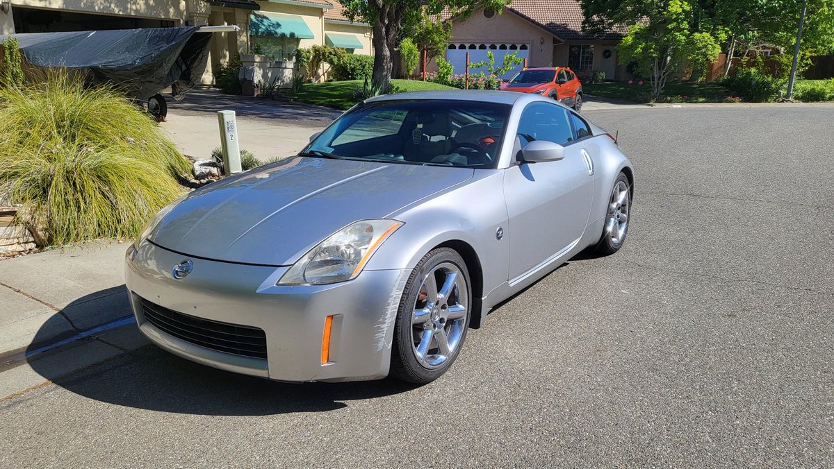 female sheldon cooper ⚢ tweet media