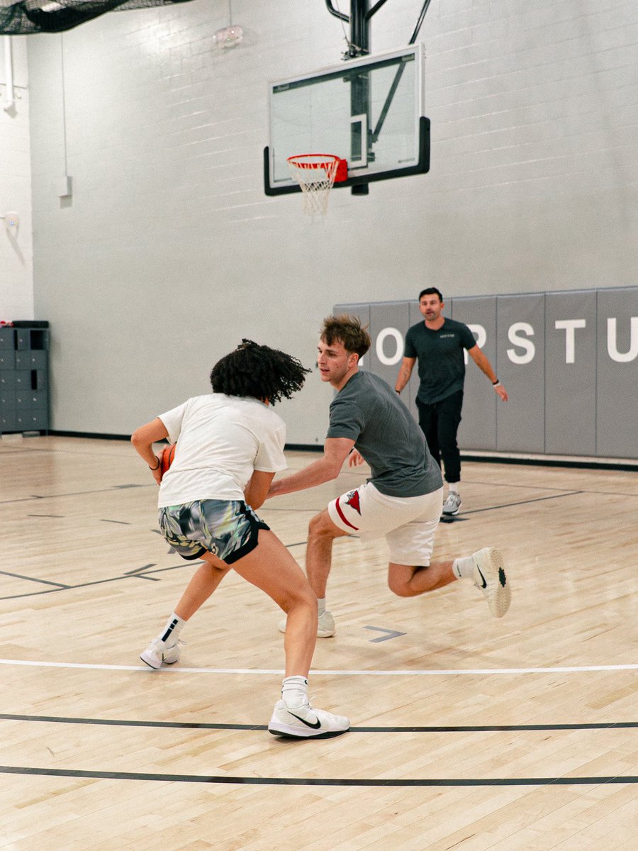 HoopStudy tweet media