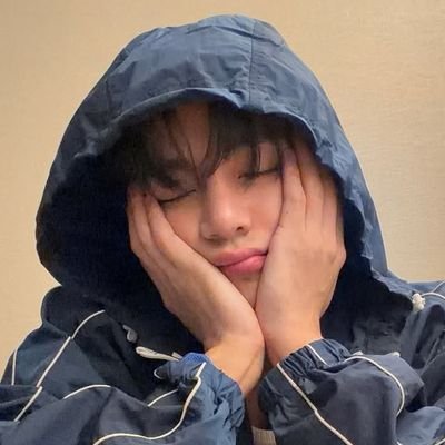 pluto ✨️ tweet media