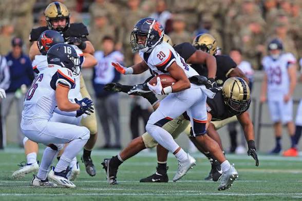 BarrettBray7979's tweet photo. After a great call with @Jeff_Behrman excited to announce that I have received another Dl offer to Bucknell University.
🟠🔵 #GoBison

@FBCoachTJ @MacAustin_ @Marchen44 @TFloss32 @SWiltfong_  @Jason_Howell @dctf @On3 @247Sports @Rivals @gabrieldbrooks  @StephConn5 @adamgorney @TheUCReport @samspiegs @MikeRoach247 @GPowersScout @CraigHaubert @TomLoy247 @swaggarly @BenjaminGolan @EJHollandOn3 @64AMDG @CoachBeck_PTF @Meech_Dream14 @coachoffield