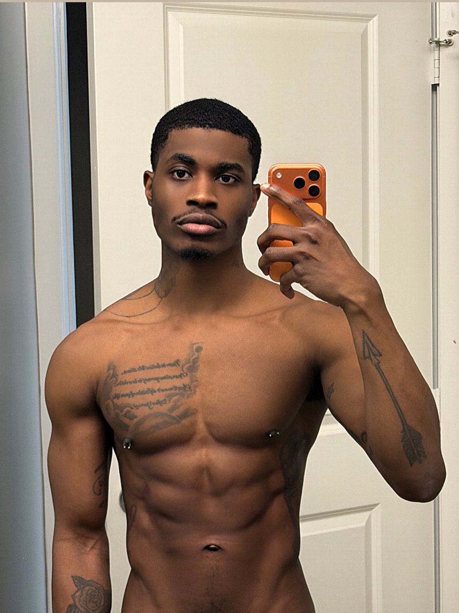 $lim 💕 tweet media