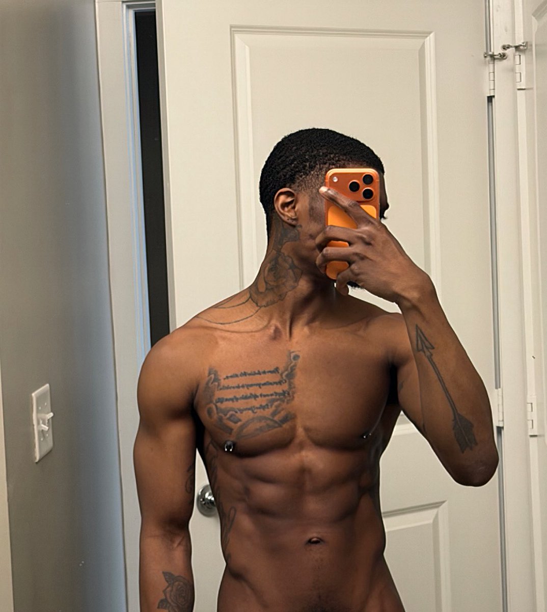 $lim 💕 tweet media