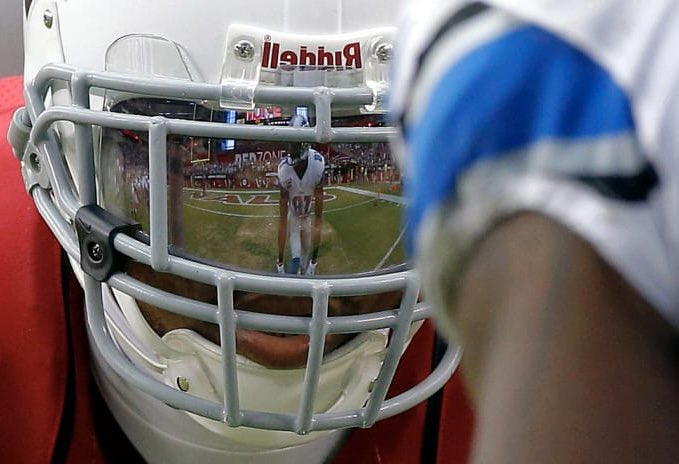 MickTooBomb tweet media