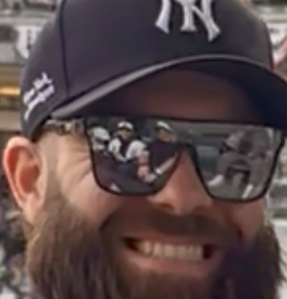 MickTooBomb tweet media