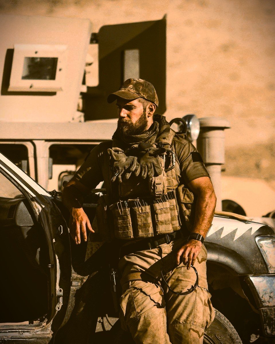 𝐒𝐩𝐞𝐜𝐭𝐫𝐞 tweet media