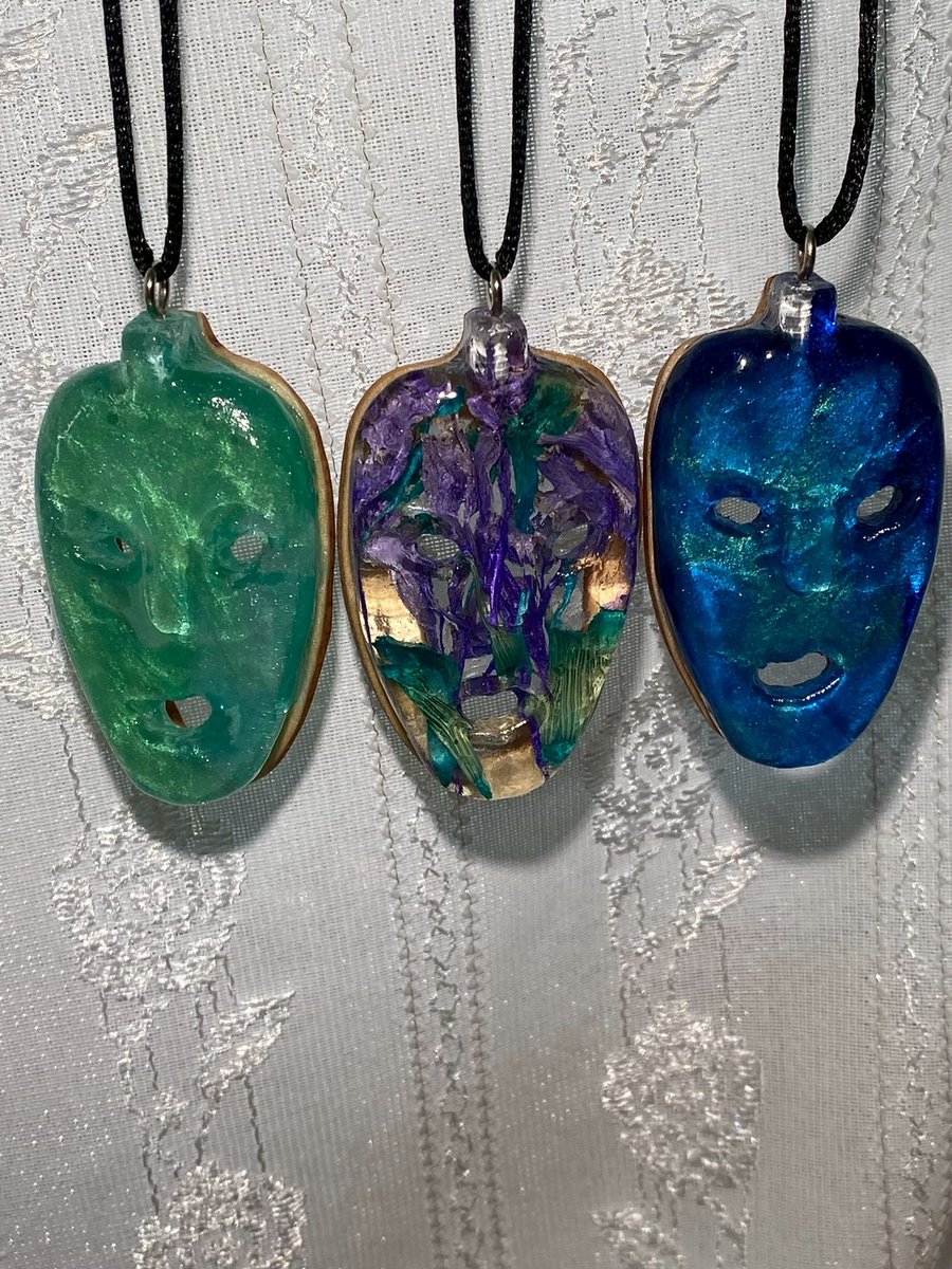 BluPantu tweet media