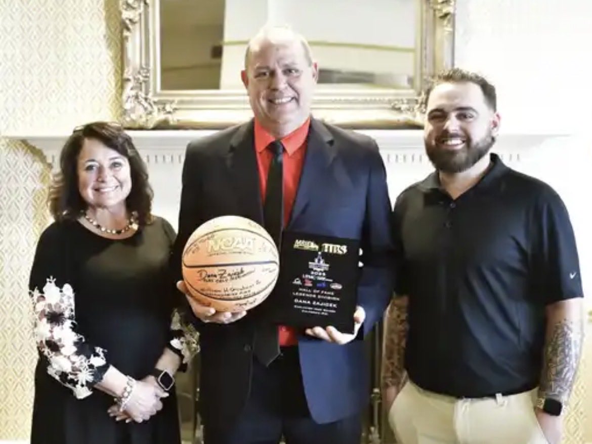 Belle Vernon Boys Basketball tweet media