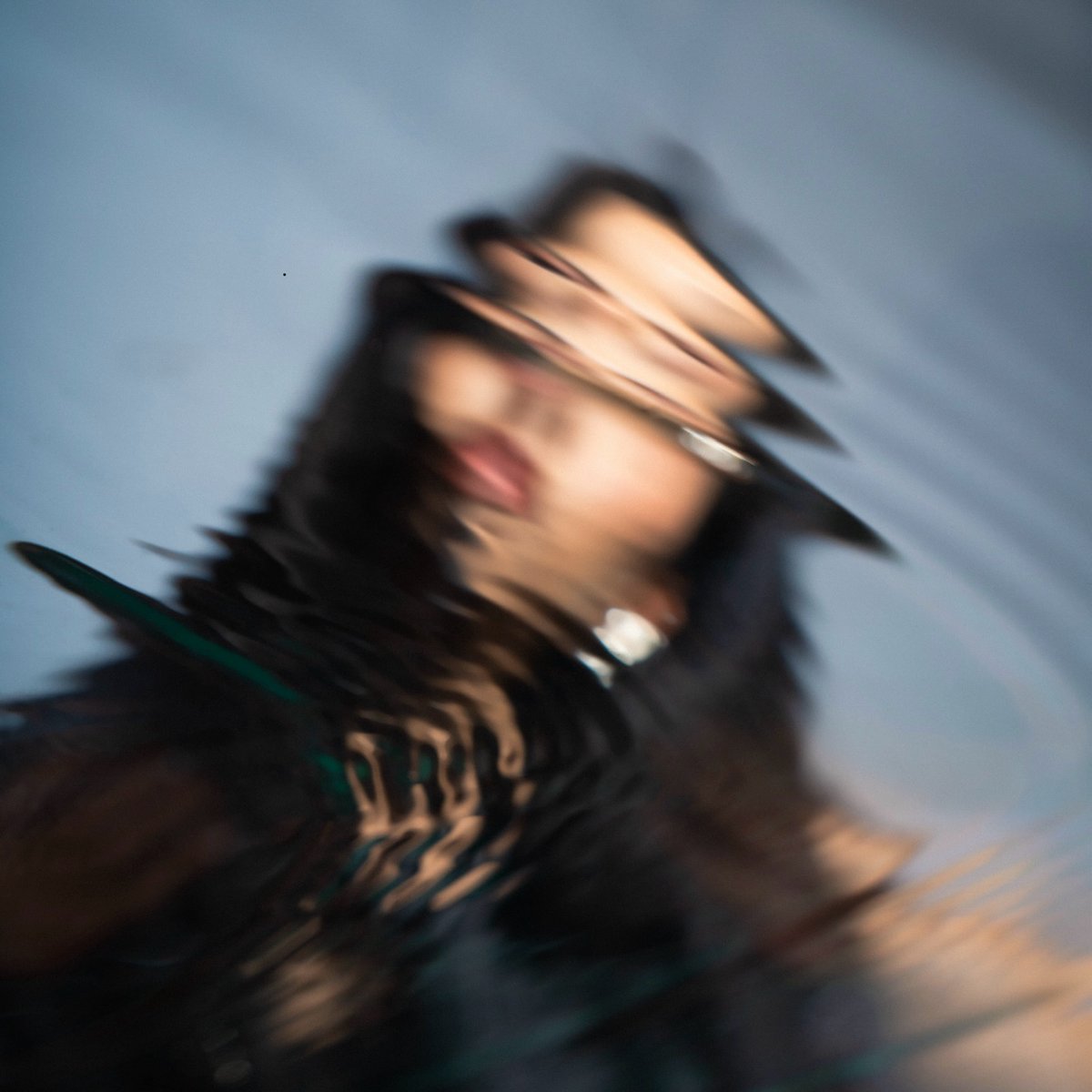 manalaccess's tweet photo. Cover and tracklist for SSADA, Manal's new EP. Out April 10. https://t.co/RH8xHu0X22