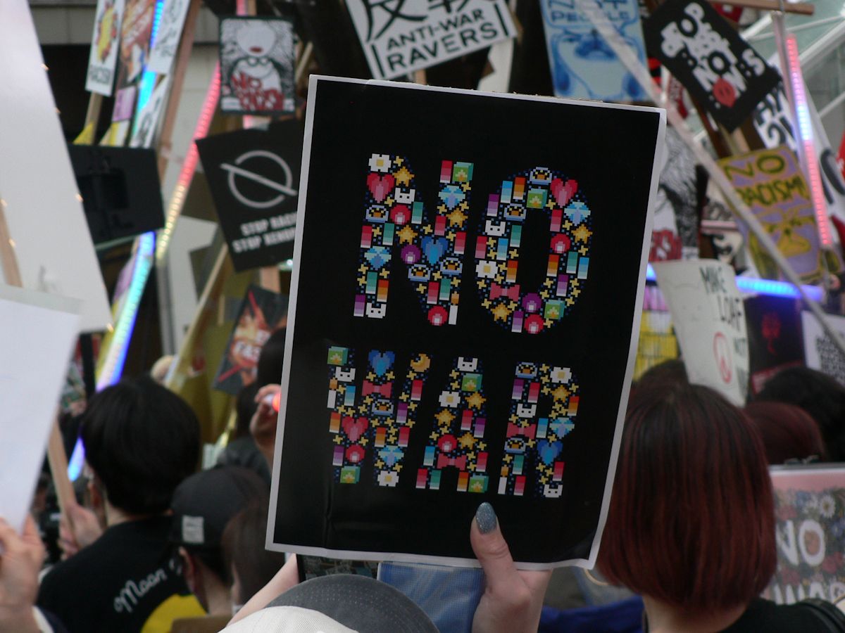 UnseenJapanSite's tweet photo. Protests against the War in Iran in Japan continue to grow. An estimated 30K people swarmed the National Diet Building in Tokyo last night to oppose joining Trump's war - over 3x more than participated in the March demo. https://t.co/LGDDSwZqpQ