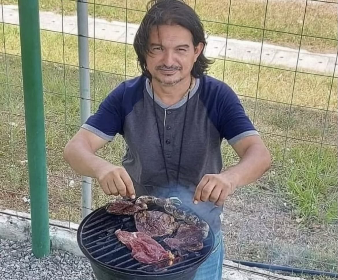 le regalé entradas para ver a Arjona a mi madre (obvio que voy también)