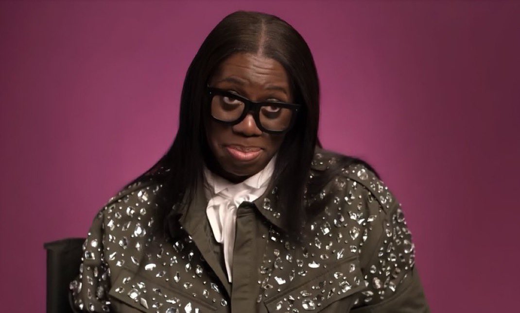 Cirie when Stephenie told her she couldn’t hold her hand over her head for an hour #Survivor #Survivor50
