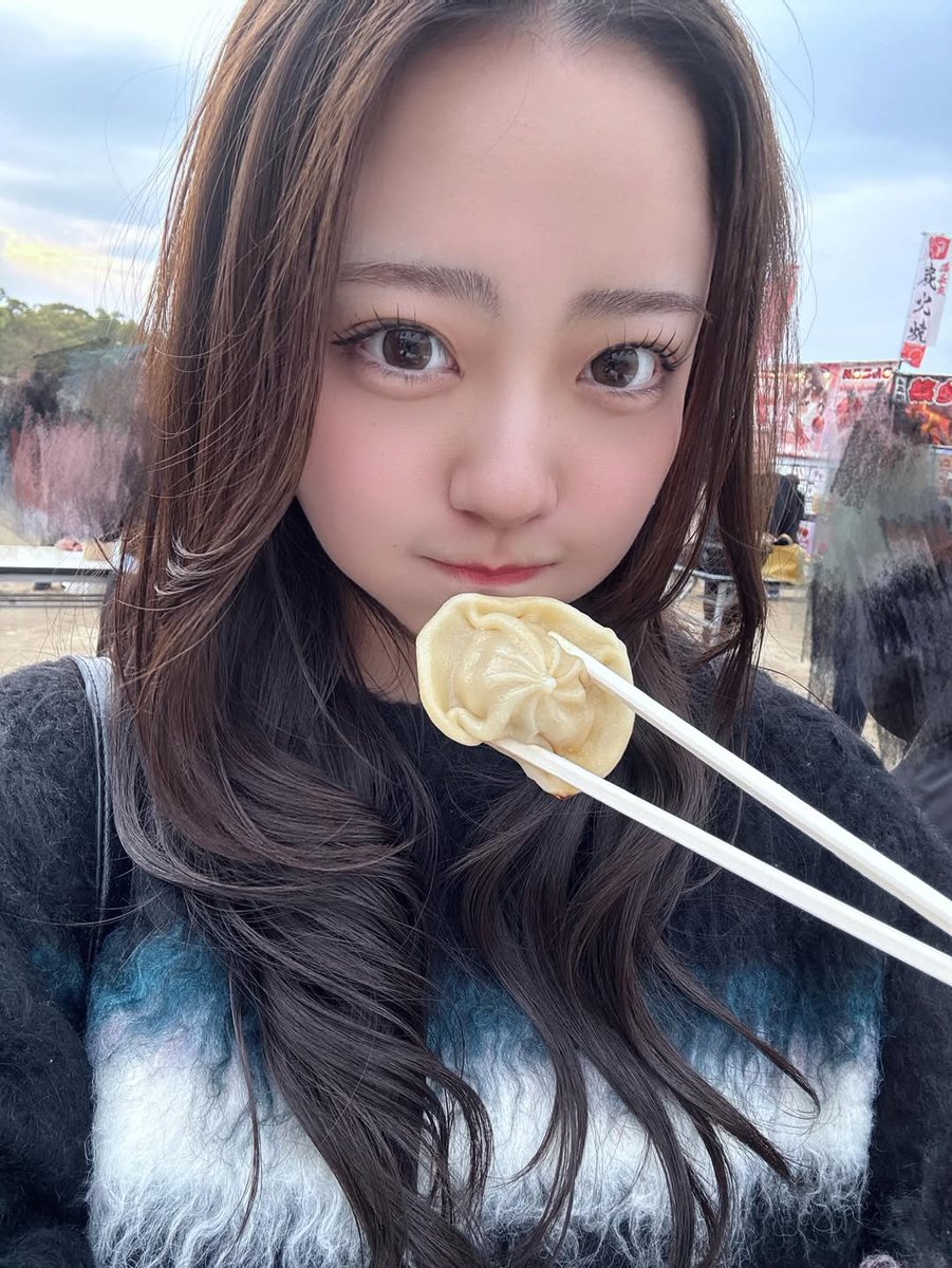 justice_185's tweet photo. spring has come🌸
cherry blossom picnic🍡🌸
#HKT48 #お花見 #桜 #cherryblossam #竹本くるみ
#江口心々華 #大内梨果 #吉田めい #豊永阿紀 #spring
#栗原紗英 #市村愛里 #栗山梨奈 #JC #JK #JD #pretty
#cutegirl #lovely #福岡県 #博多 #cherryblossompicnic
#springhascome #花より団子 https://t.co/j3MwDWwARo
