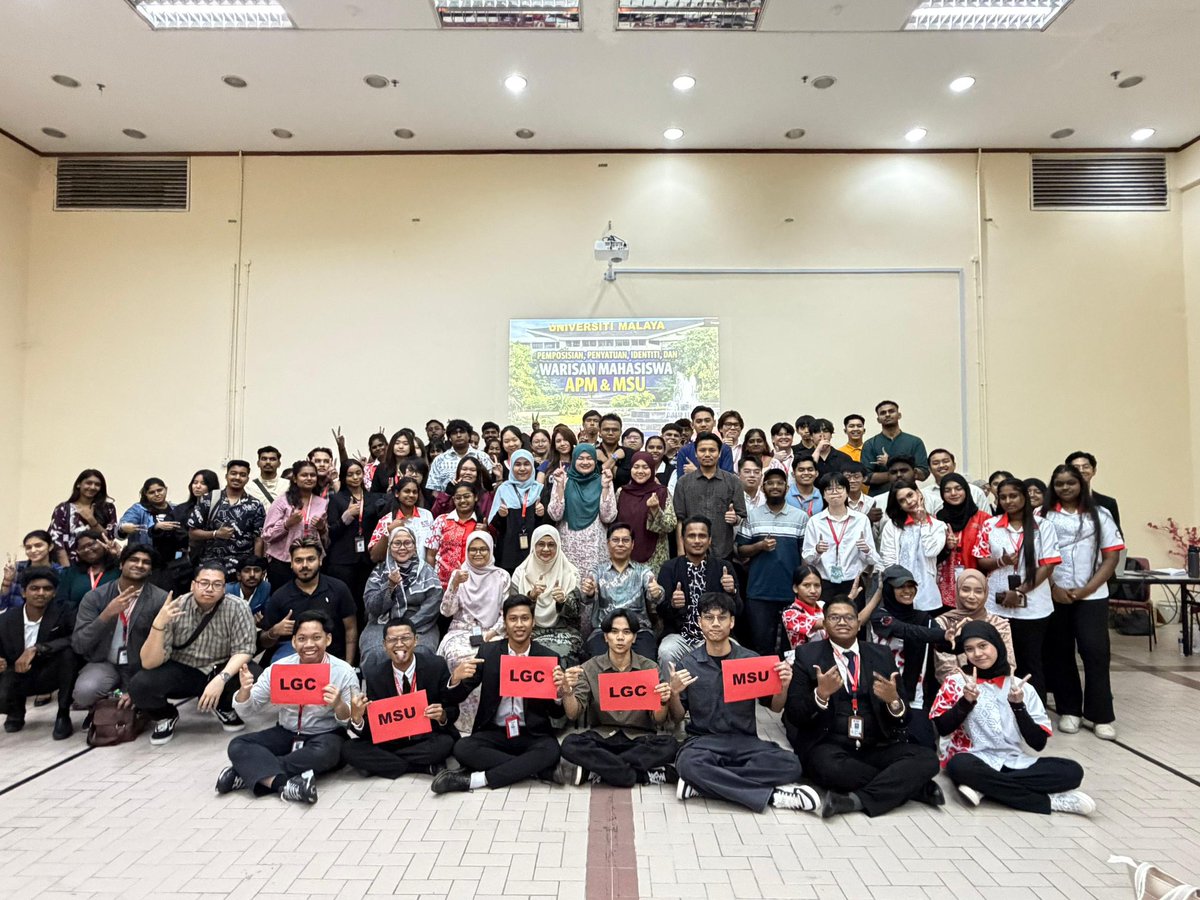 LGC_MSU's tweet photo. An enriching academic visit to the Academy of Malay Studies, UM with Bahasa Melayu students from MSU & MSUC Shah Alam.
A valuable experience in deepening language and cultural understanding.
#LGCMSU #BahasaMelayu #MSU #MSUC https://t.co/O8j7nhDSfT