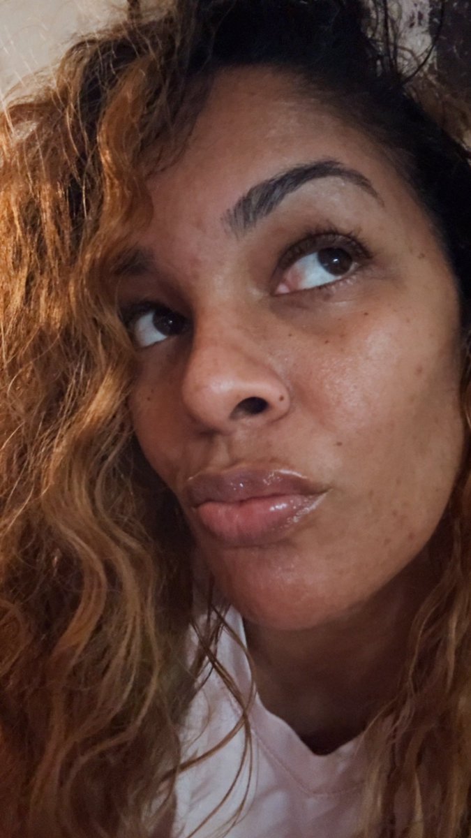 leeshaa 💋 tweet media