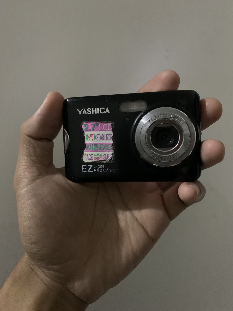 Riyan | WTS digicam 📸 tweet media