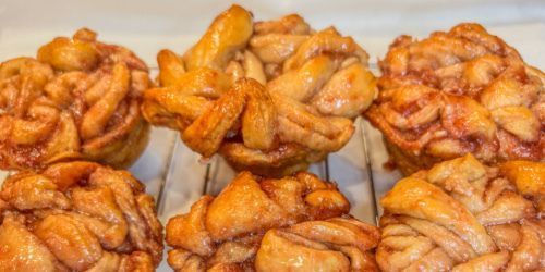 Soft, swirled, and irresistibly delicious, babka knots are the upgrade your #baking has been craving. Make the dough in your bread machine! #babka #breadmachine #videotutorial fluxingwell.com/babka-knots/ #recipeoftheday #bakedwithlove