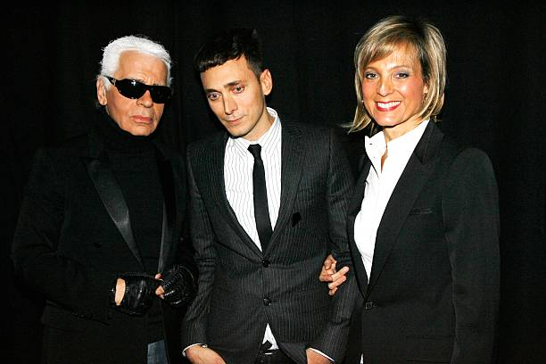 mr. blue tweet media