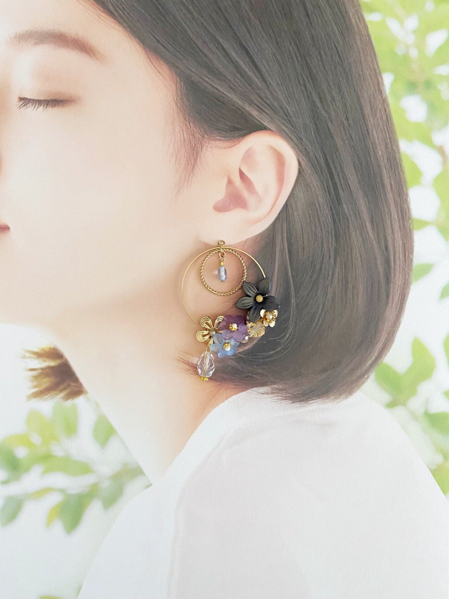 irorokororo☆ tweet media