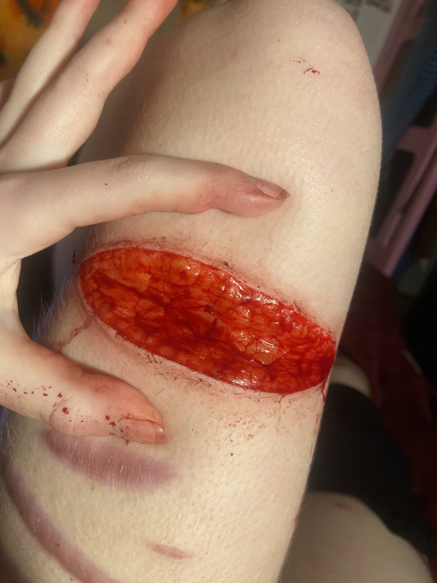 PICKLE🐺🙉 im trying to follow everyone back😿😿 tweet media