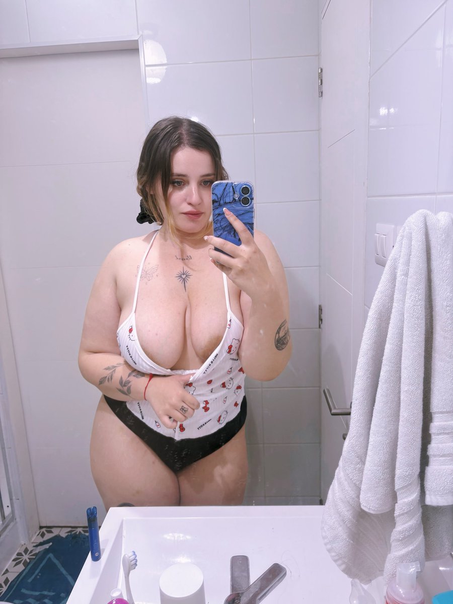 Flopi 🇨🇱 - OF 4 USD 🌟😈 tweet media