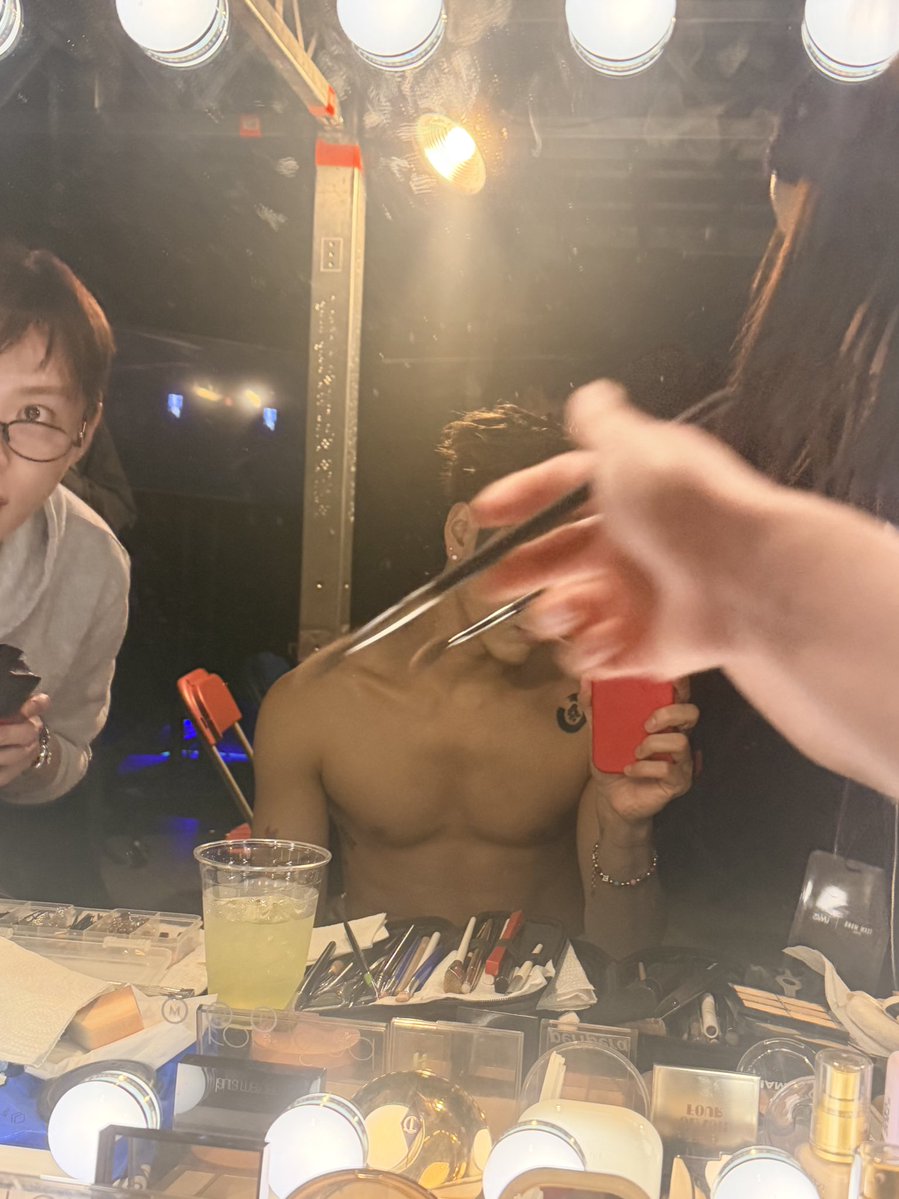 Jackson Wang tweet media