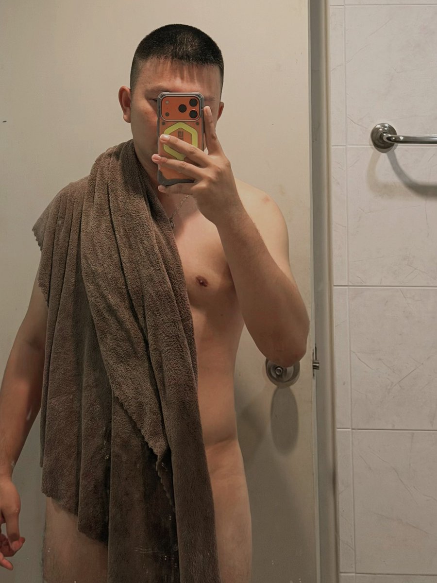 BondBond tweet media