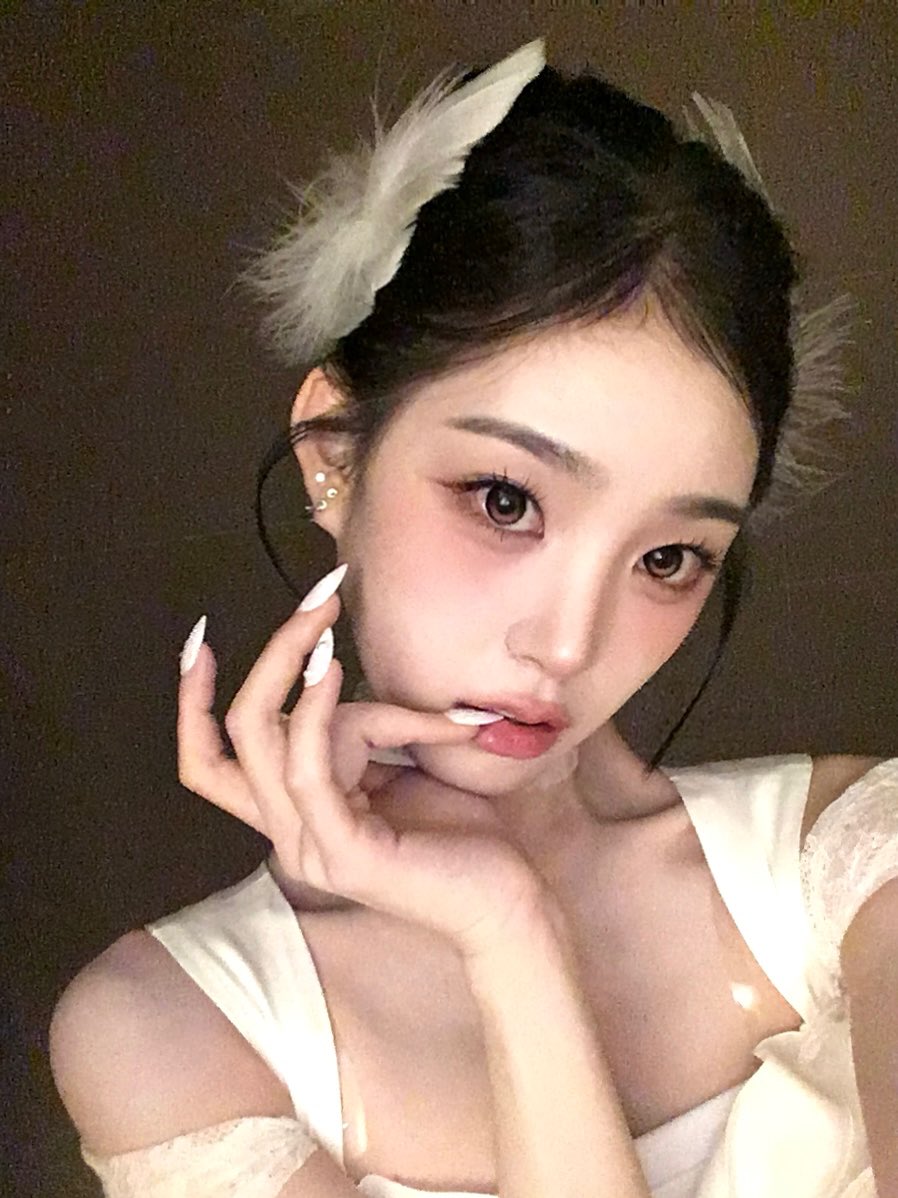 Jiyeon🦢 tweet media