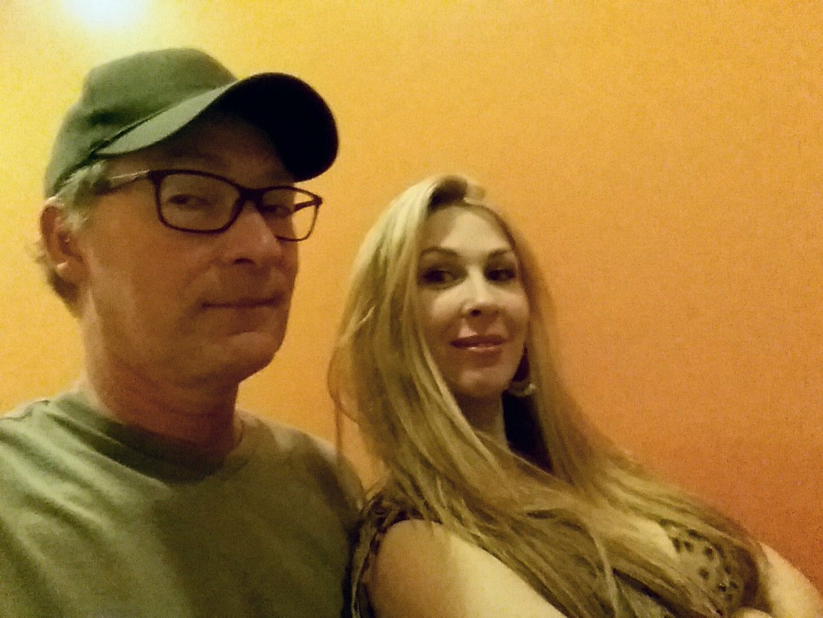 Stephen_Stanton's tweet image. Another amazing Star Wars The Clone Wars castmate: Rajia Baroudi, who voiced Queen Miraj Scintel AND was Delphine, a Mighty Morphin Alien Ranger! #WaybackWednesday