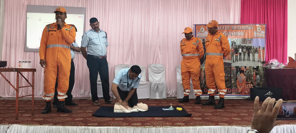 05 NDRF PUNE tweet media