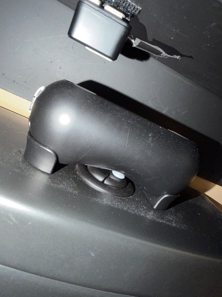 The Graphic Master tweet media