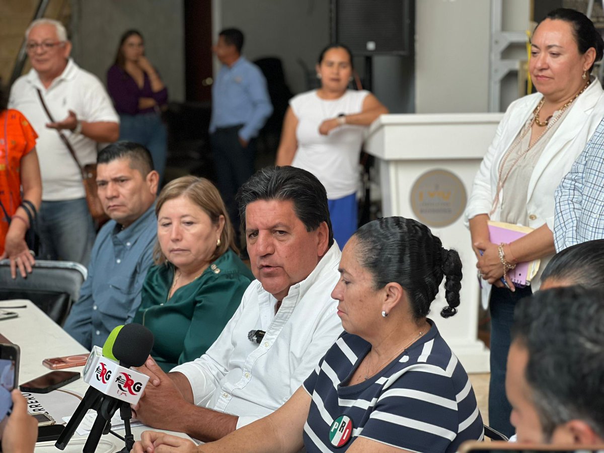 EL INCREMENTO DE LA GASOLINA Y DE LOS PRODUCTOS DE LA CANASTA BÁSICA ES CONSECUENCIA DE UNA POLÍTICA ECONÓMICA EQUIVOCADA DEL GOBIERNO FEDERAL MORENISTA, ACUSA EL GRUPO PARLAMENTARIO DEL PRI
sintesisdeguerrero.com.mx/2026/04/08/el-…